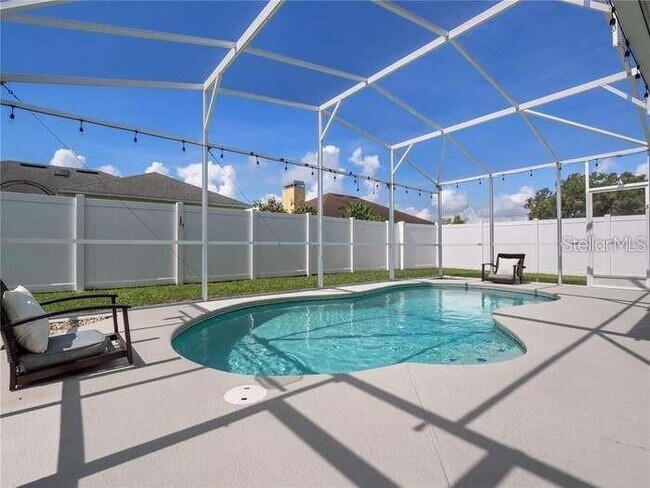 Building Photo - 412 Marlberry Leaf Ave