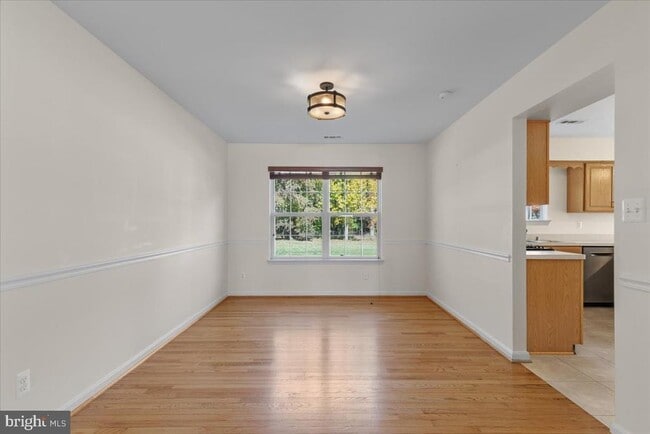 Building Photo - 710 Miriam Ln