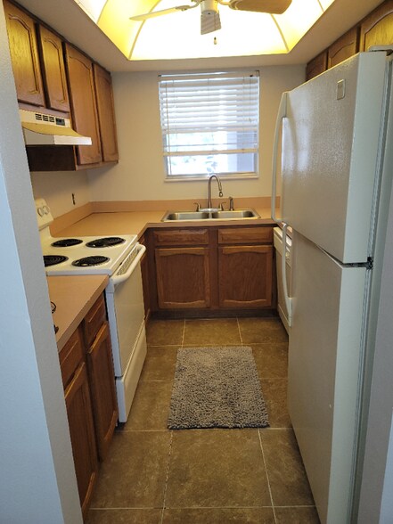 Building Photo - 4026 Passport Ln