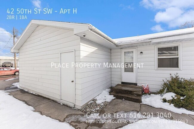 Building Photo - 42 50th St SW