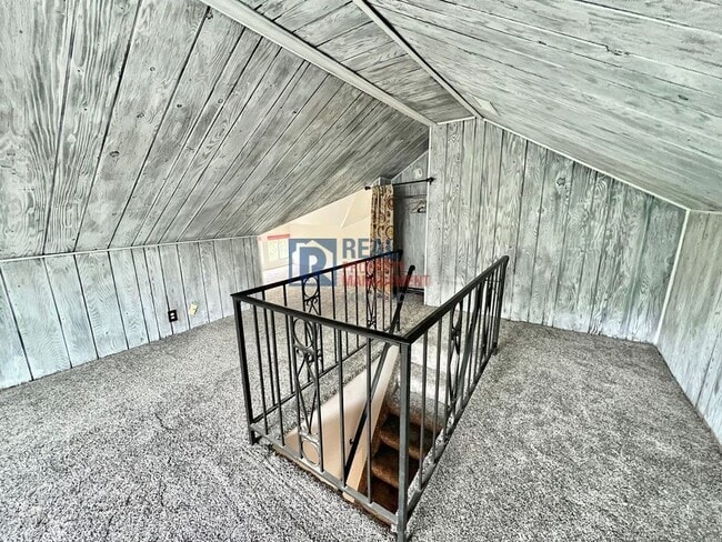 Building Photo - 594 S Ogden St