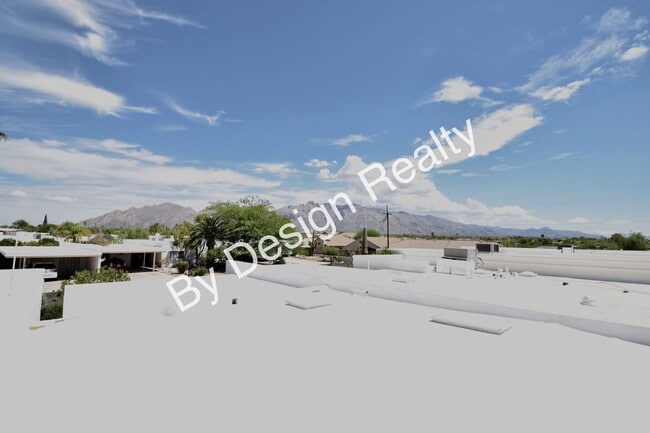 Building Photo - 55+ Townhome for Rent - Spacious 3BR/2BA w...