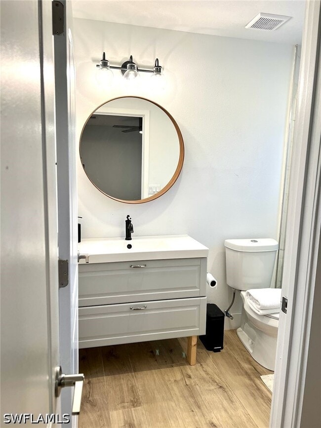 Building Photo - 811 94th Ave N