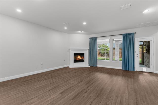 Building Photo - 1615 Sweetwater Wy