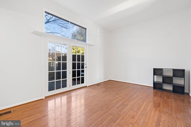 Building Photo - 3331 Buehler Ct