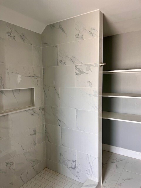 Building Photo - 16 Penhallow St