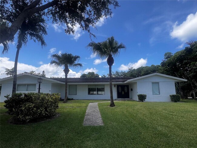 Building Photo - 7361 SW 117th Terrace