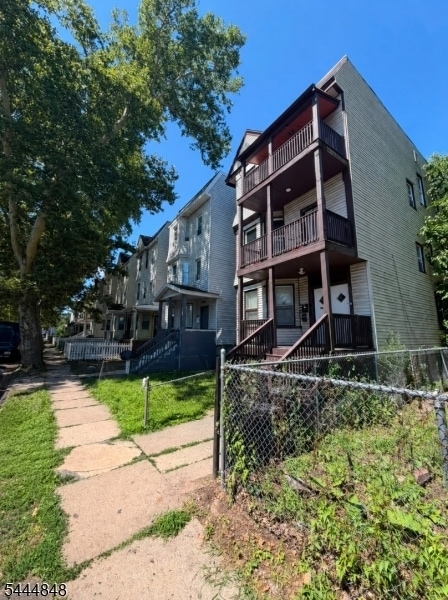 Building Photo - 217 N 15th St