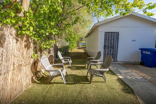 Building Photo - 1219 W 500 S