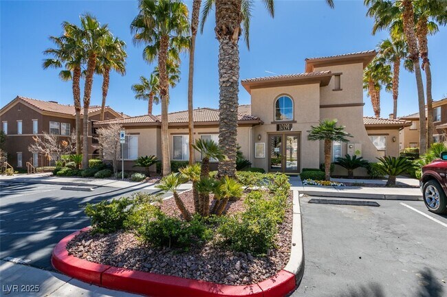 Building Photo - 10220 Delray Beach Ave