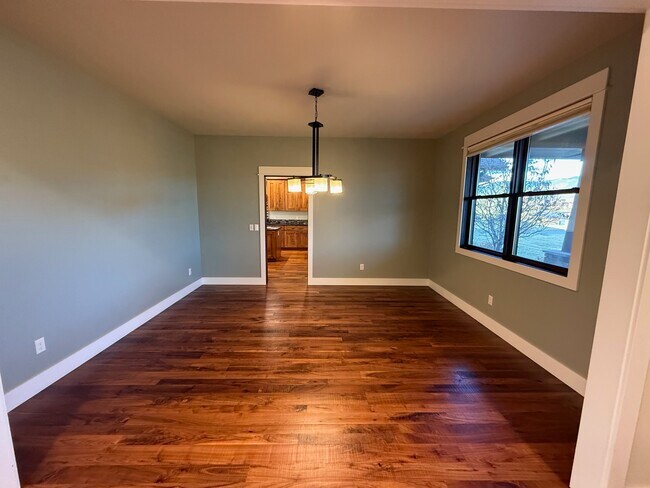 Building Photo - 45 Spain Bridge Cir Dr