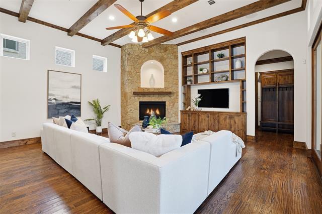 Building Photo - 3725 W 5th St