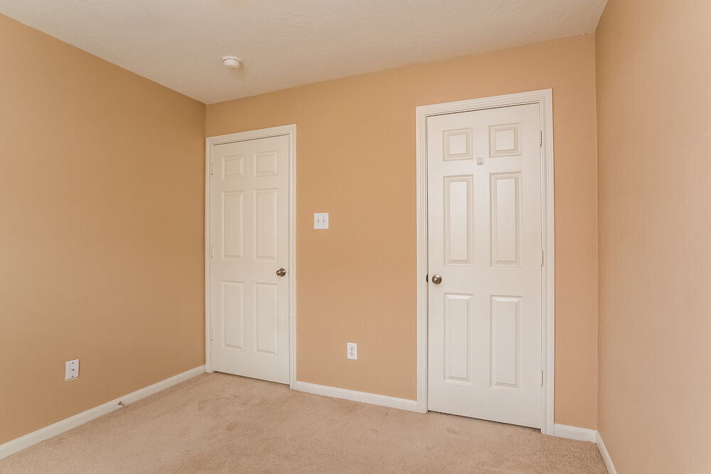 Building Photo - 10743 Jordan Heights Dr