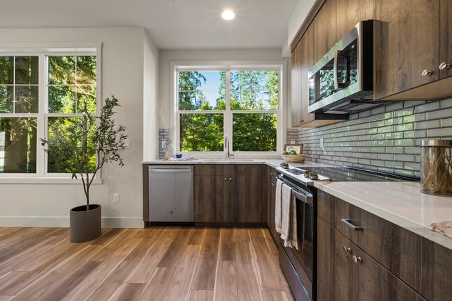 Kitchen - Quarry Commons