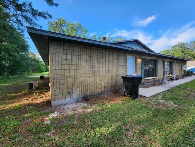 Primary Photo - 6140 NW 26th St
