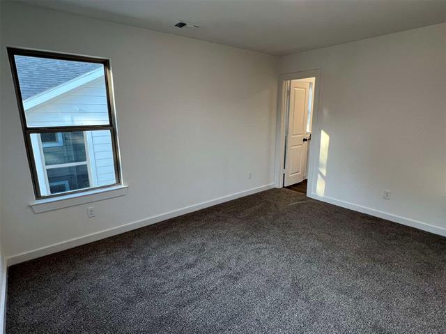 Building Photo - 2430 S Fannin Ave