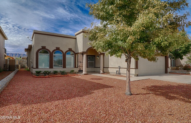 Primary Photo - 11265 Acoma St