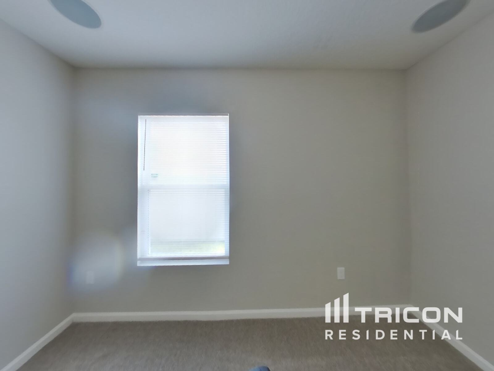 Building Photo - 15252 Bareback Dr