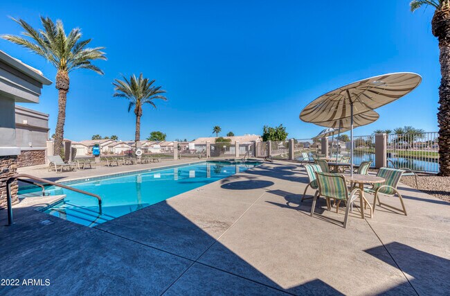 Building Photo - 20615 N Ventana Dr W