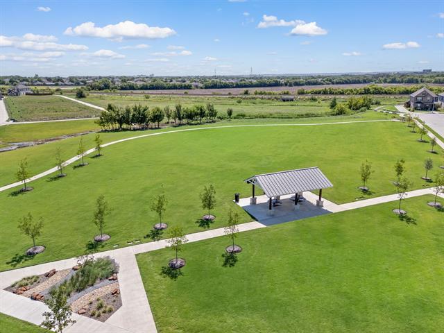 Building Photo - 1216 W Yarrow Ave