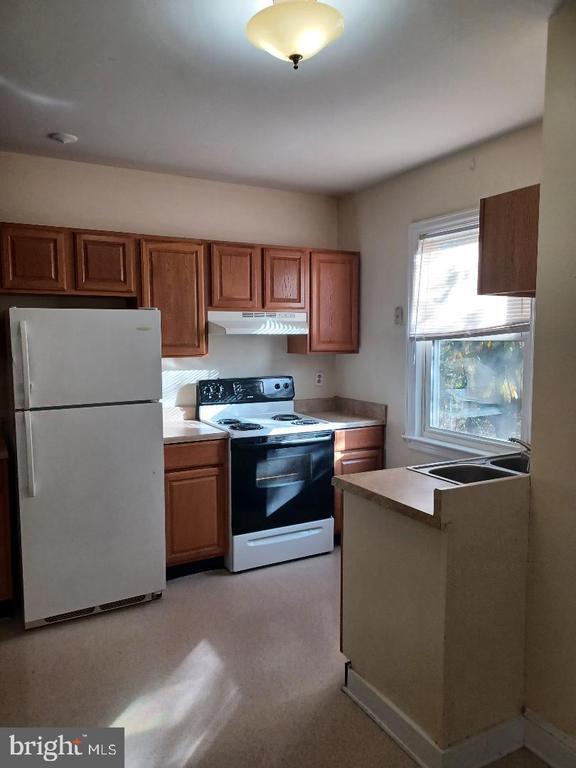 Building Photo - 515 Carter St