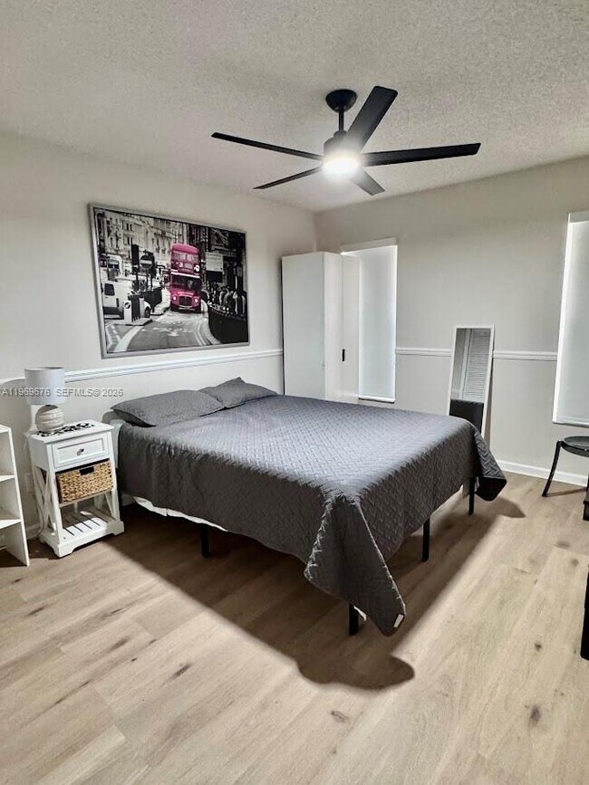 Building Photo - 1080 NW 100th Way