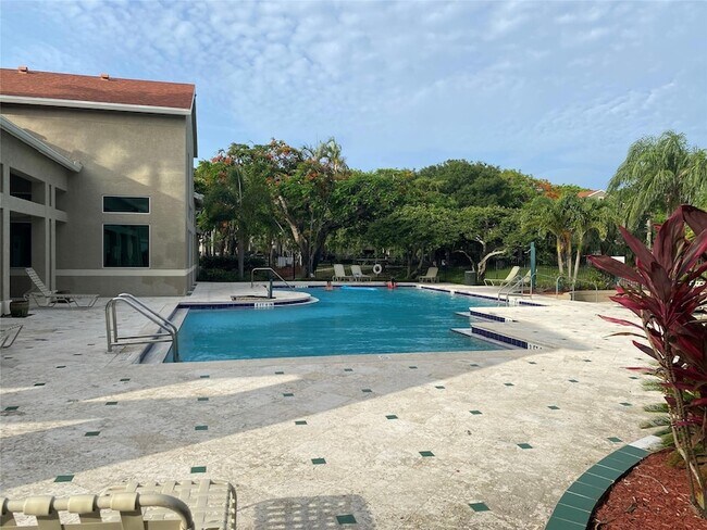Building Photo - 1780 Palm Cove Blvd