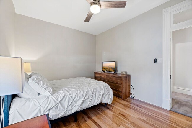 Building Photo - 374 E Whittier St