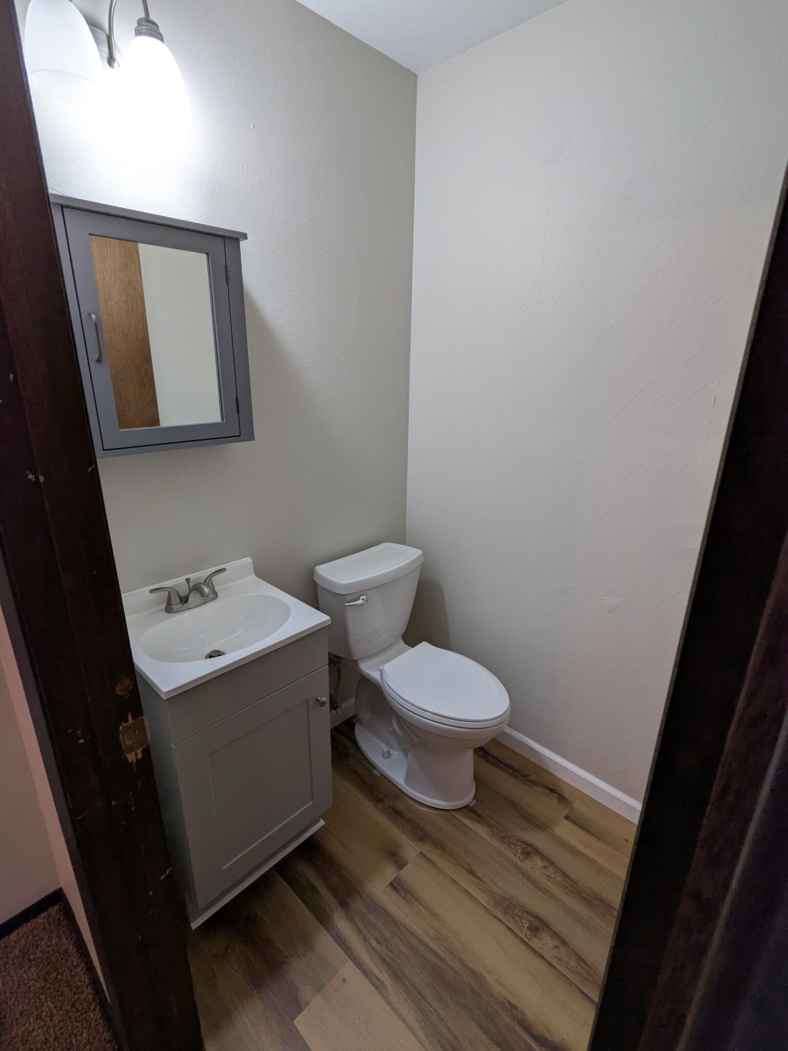 Building Photo - 645 Easton Pky