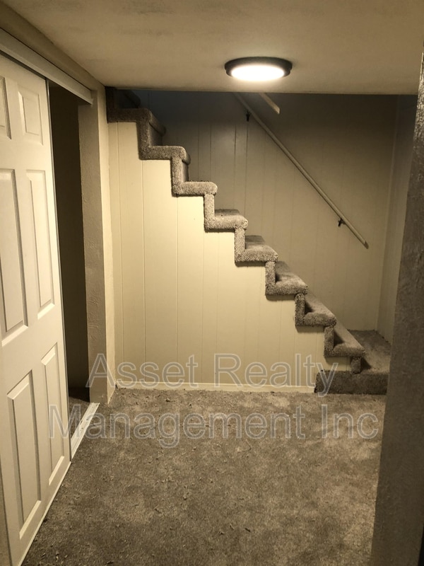 Building Photo - 218 Britton Dr