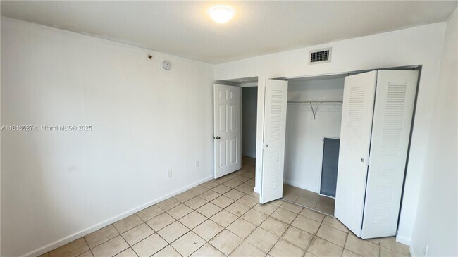 Building Photo - 15430 SW 284th St