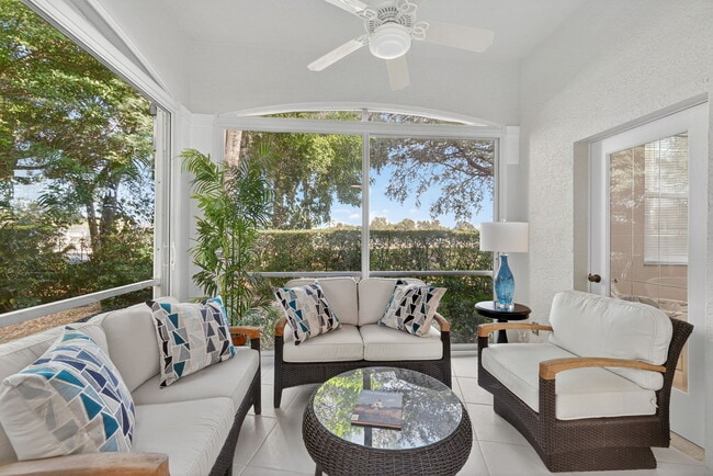 Building Photo - 8390 Excalibur Cir