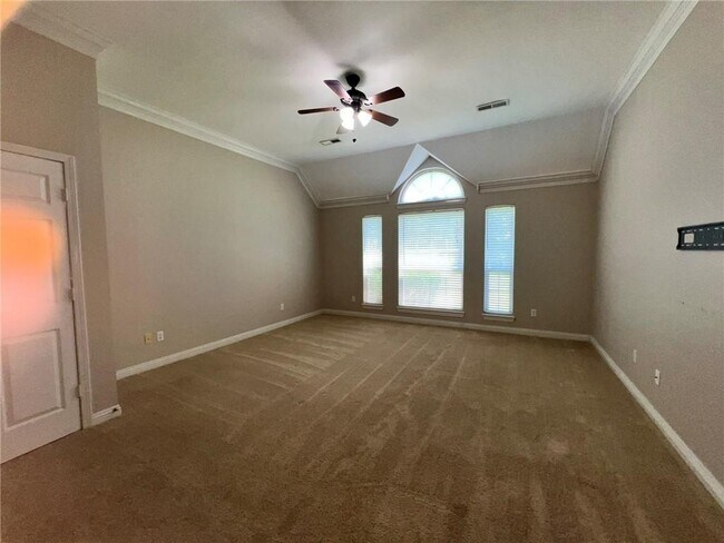 Building Photo - 5408 W Redbud St