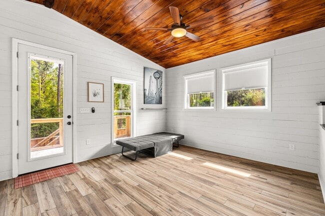 Building Photo - 52 Long Leaf Cir