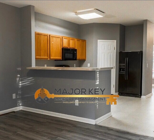 Building Photo - 334 Paden Cove Trl