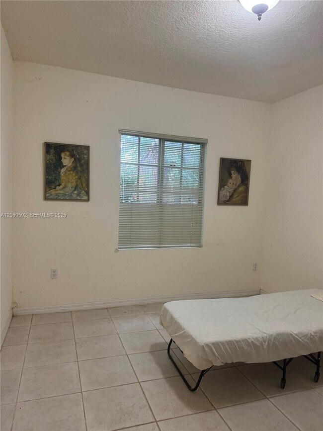Building Photo - 20808 SW 86th Ct
