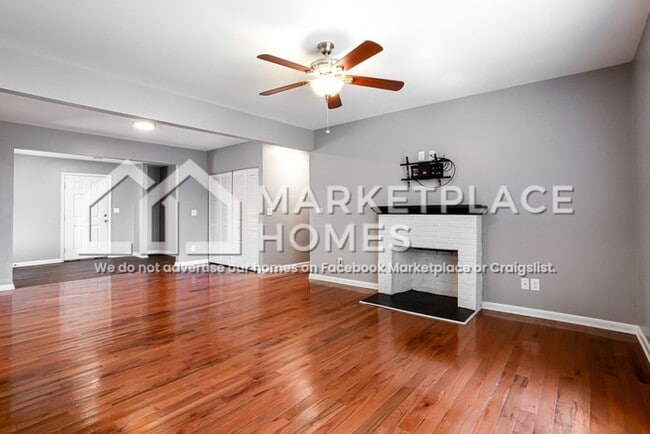 Building Photo - 3051 Springdale Rd