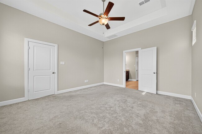 Building Photo - 302 Pure Parsley Path