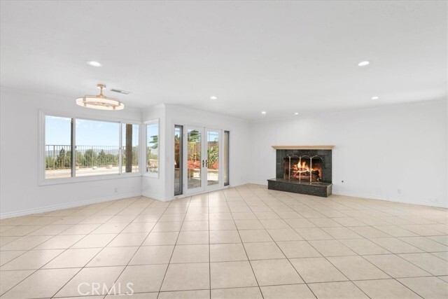 Building Photo - 7130 E Colter Cir