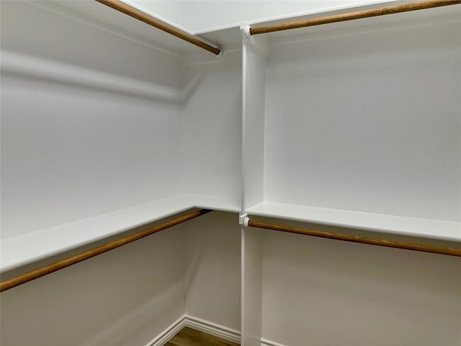 Building Photo - 515 War Admiral Dr