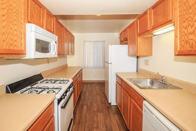 Building Photo - Sierra Antigua