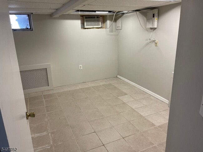 Building Photo - 820 Rhine Blvd