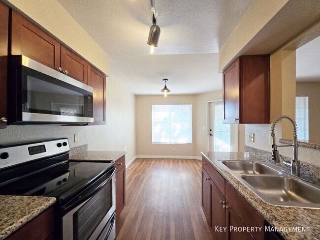 Building Photo - 2750 S Durango Dr