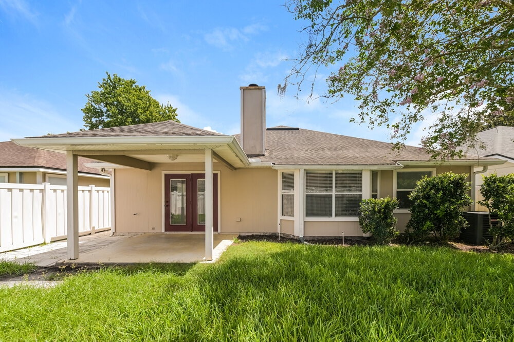 Building Photo - 573 Redberry Ln