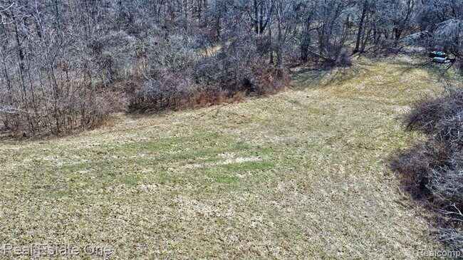 Building Photo - 5307 Metamora Rd