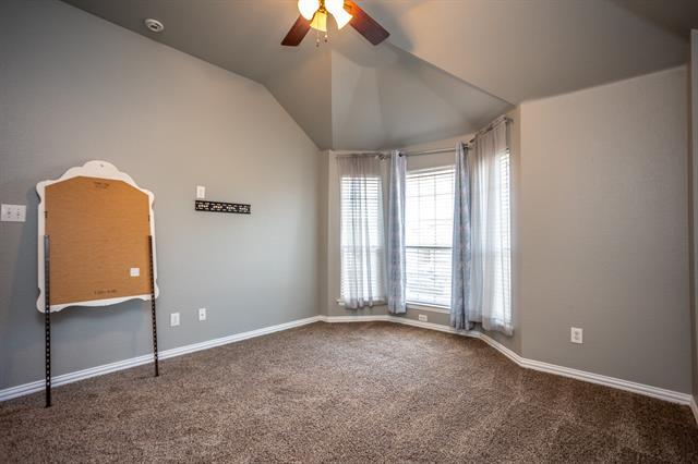 Building Photo - 2208 Kingsley Dr