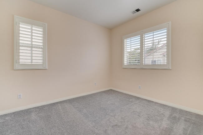 Building Photo - 16608 Honeybrook Ave