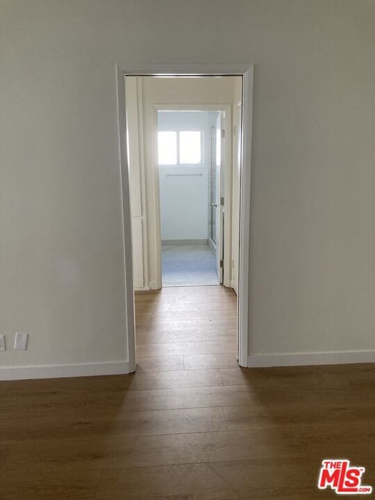 Building Photo - 348 Rexford Dr