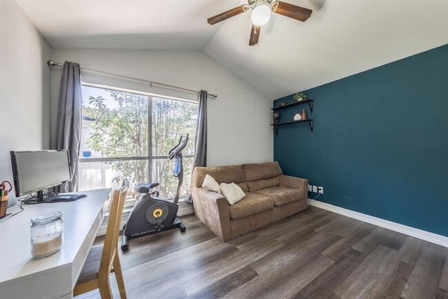Building Photo - 4807 Yucca Hill Dr