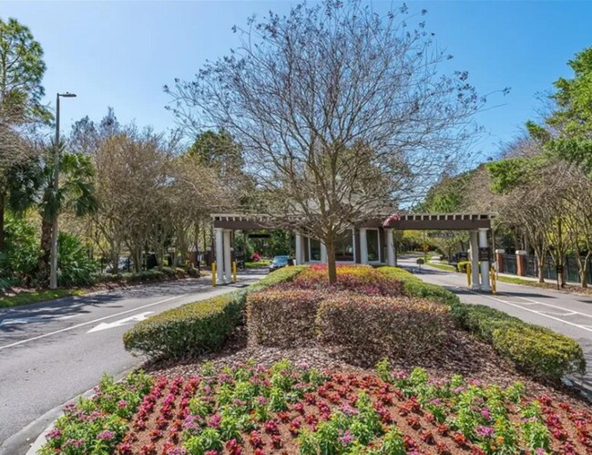 Building Photo - 9512 Greenpointe Dr
